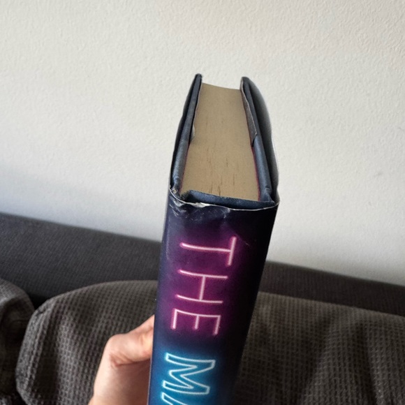 The Mall by Megan McCafferty | novel, fiction, 90s, YA | Hardcover Book - Picture 7 of 8